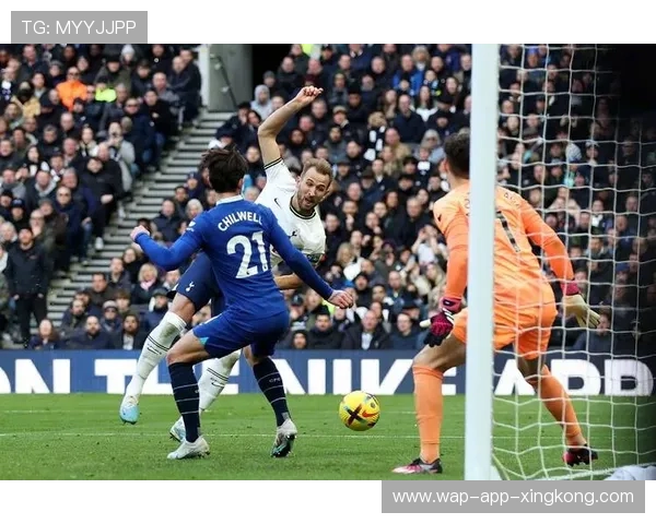 切尔西下课风声再起，中场争夺战一触即发：豪门纷纷出手抢人