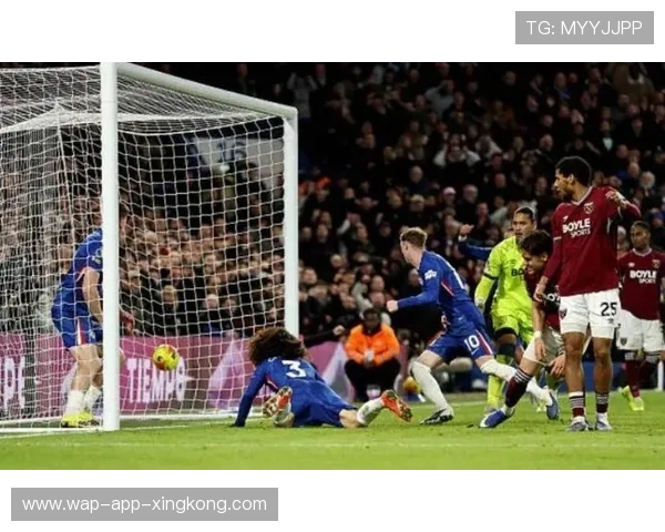 恩佐·费尔南德斯补时绝杀上演斯坦福桥奇迹，切尔西2比1逆转取胜